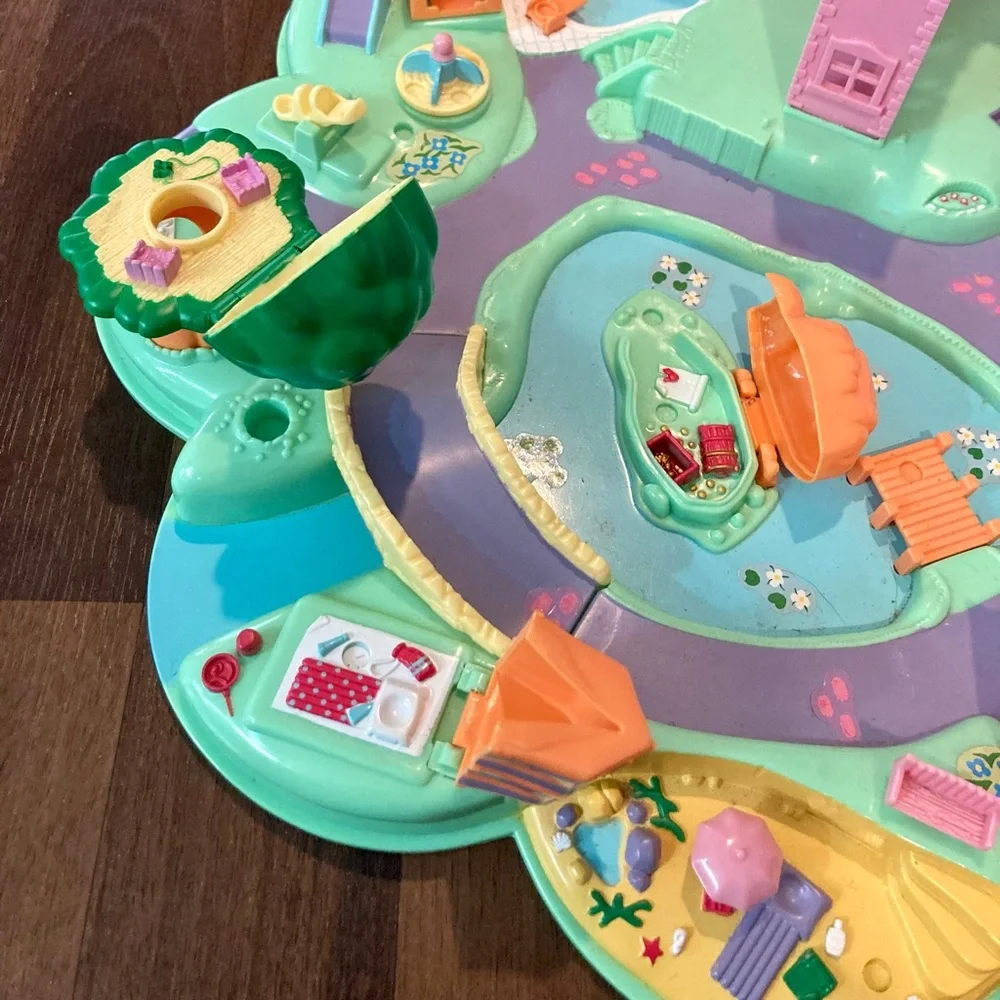 Vintage 1991 | Polly Pocket | Polly Dream World | Playtime Mansion - Picture 3 of 13